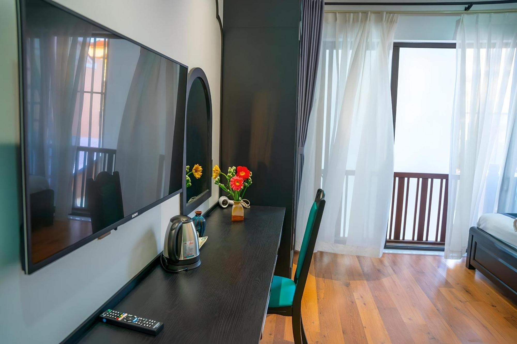 The Moon Town Homestay Hoian Хойан Экстерьер фото